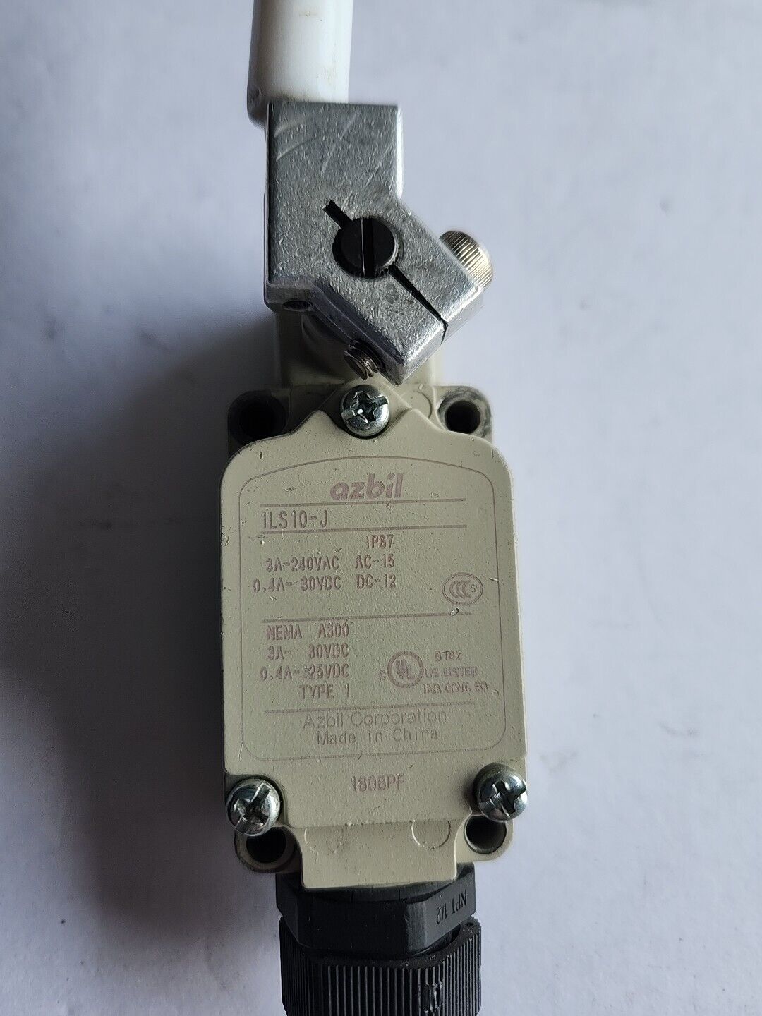 Azbil 1LS10-J Limit Switch with Warranty & Free Shipping