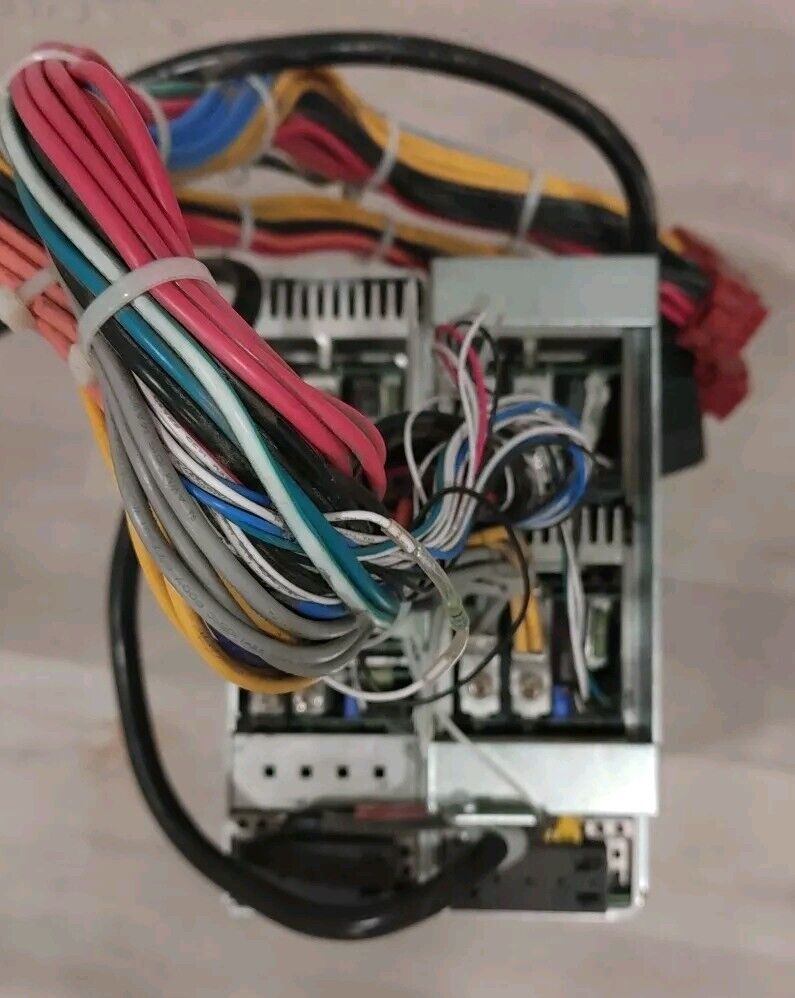 2x ARTESYN MVP SERIES MP1-3L-1L-1P-1P-30 ASTEC PSE2-230-H-072 P/N 73-690-4096