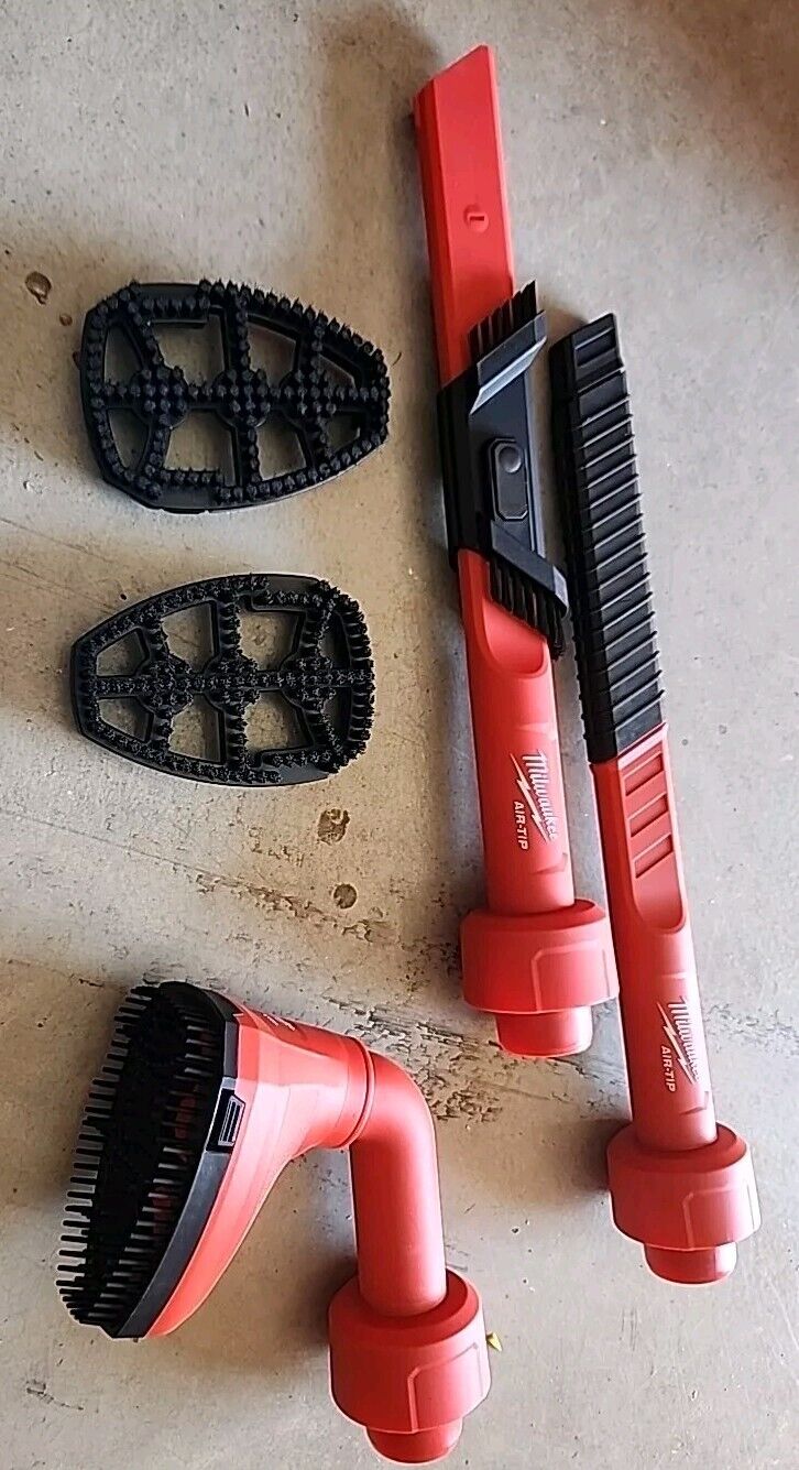 Milwaukee 49-90-2019B AIR-TIP 1-1/4" - 2-1/2" Automotive Kit w/Tools Wet Vac