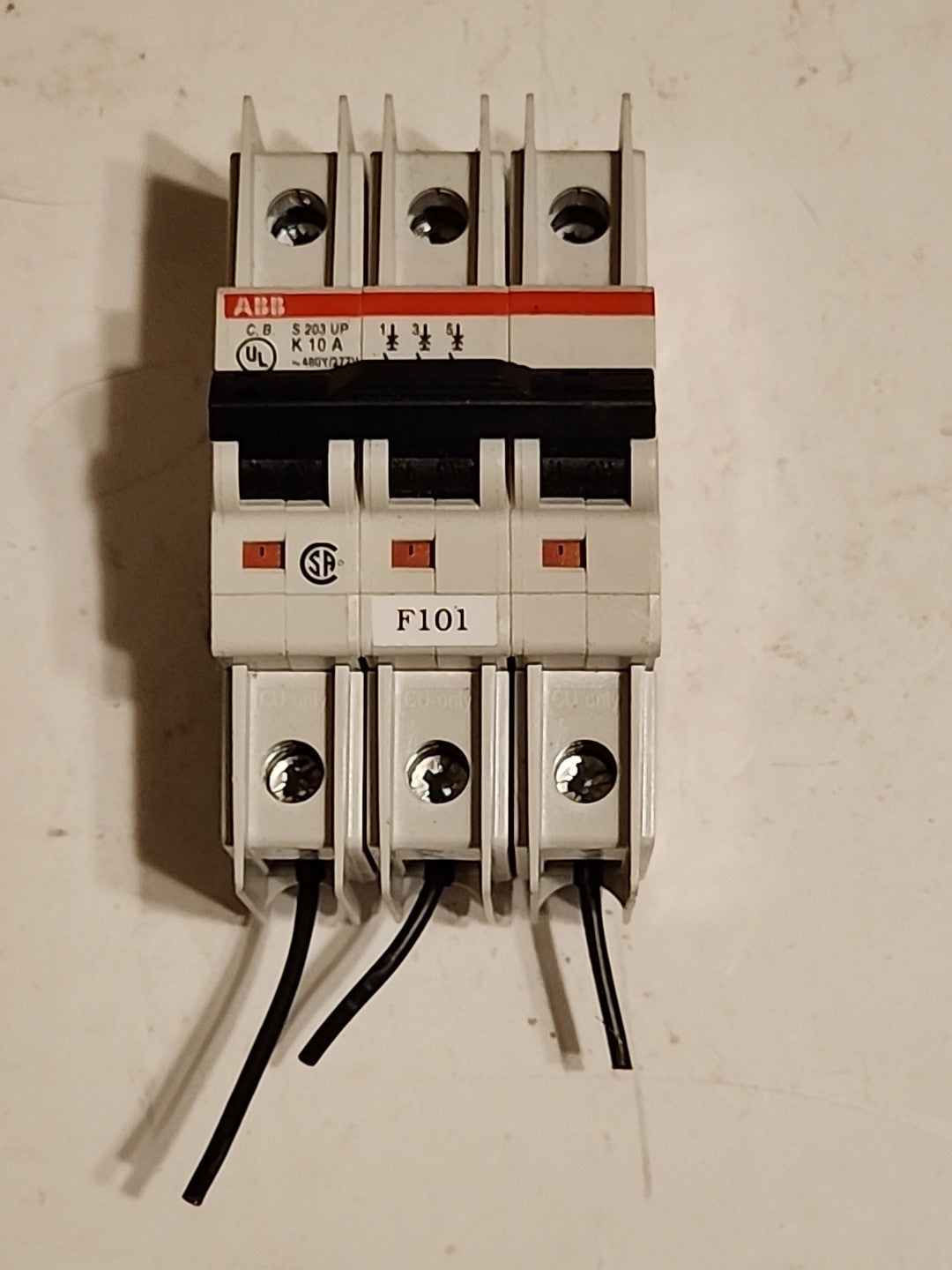 44093058