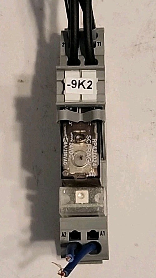 44091692