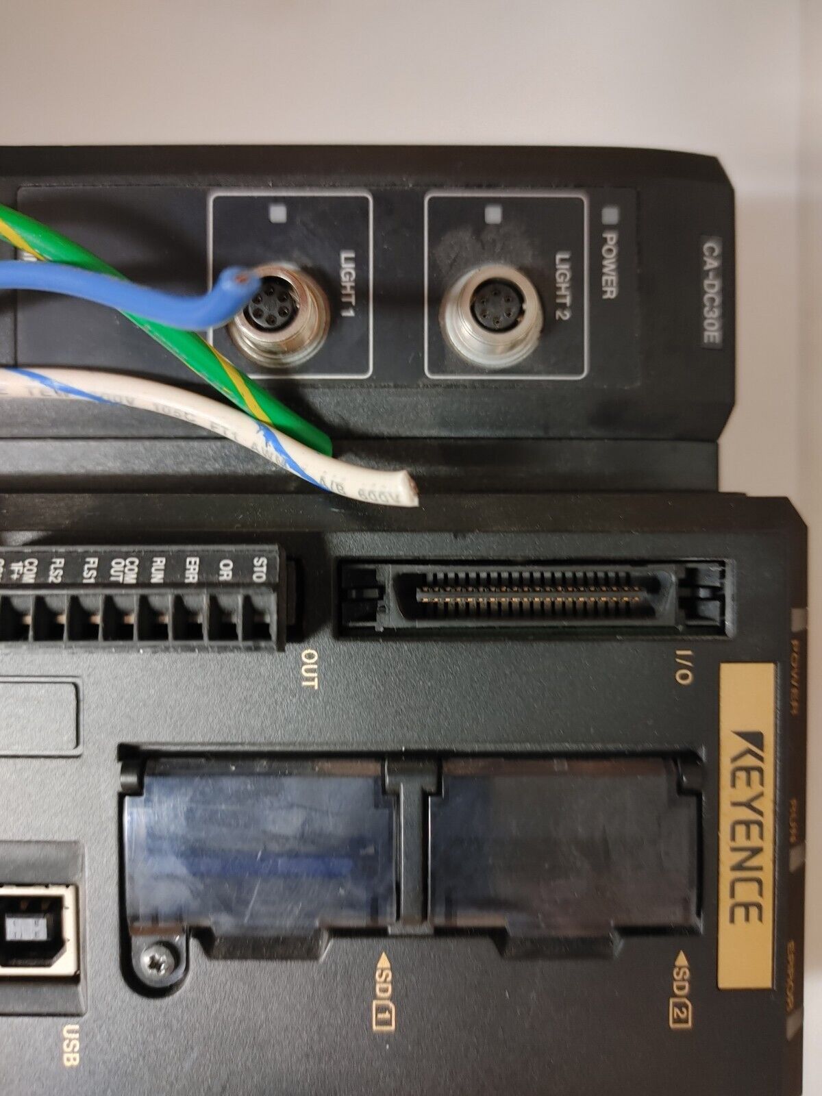KEYENCE CV-X252A VISION CONTROLLER SYSTEM & CA-DC30E w/warranty