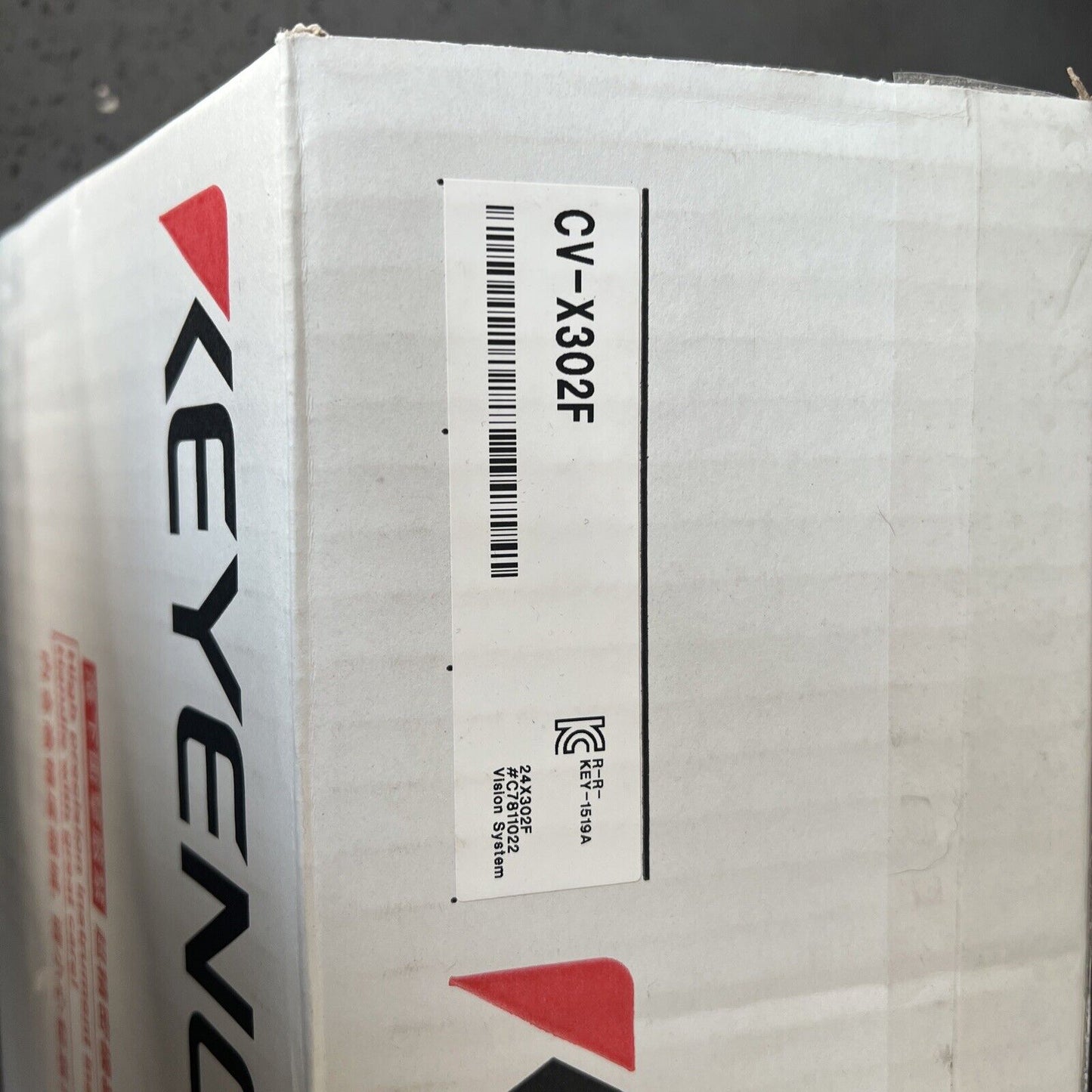 NEW KEYENCE CV-X302F Vision Controller W/ CV-H1XA Software w/ warranty