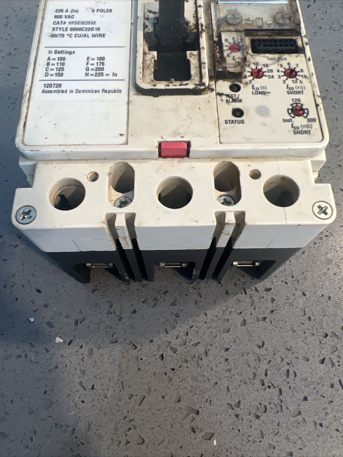 Used EATON HFDE322532 65K 225 AMP CIRCUIT BREAKER 3 POLE 600 VAC with warranty