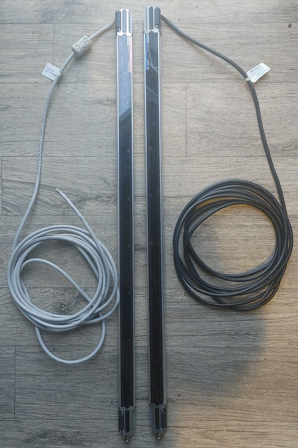 KEYENCE SL-V36H-T / SL-V36H-R SAFETY LIGHT CURTAIN SET w/warranty