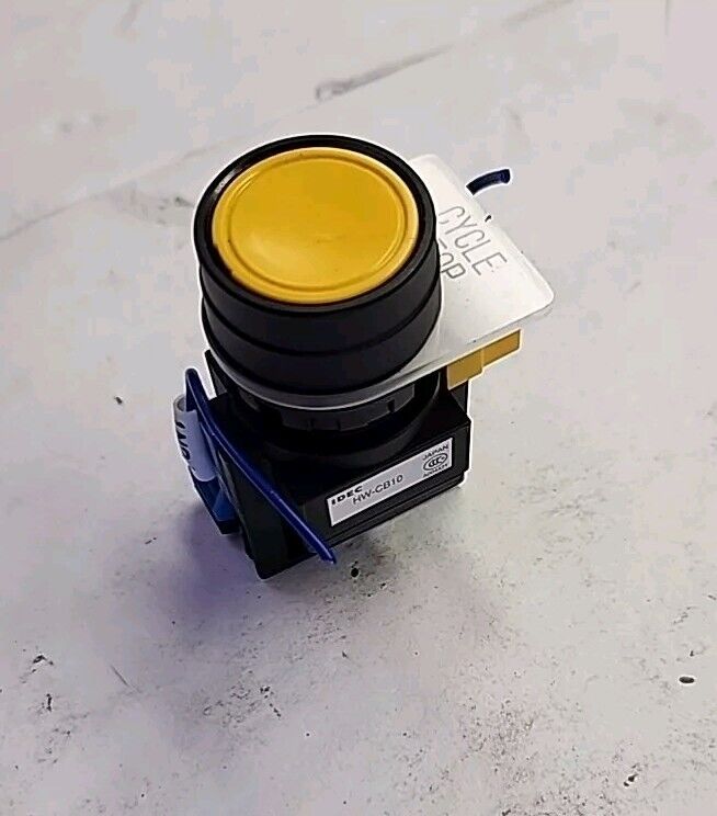 IDEC HW-CB10, A600 YELLOW PUSHBUTTON Free Shipping