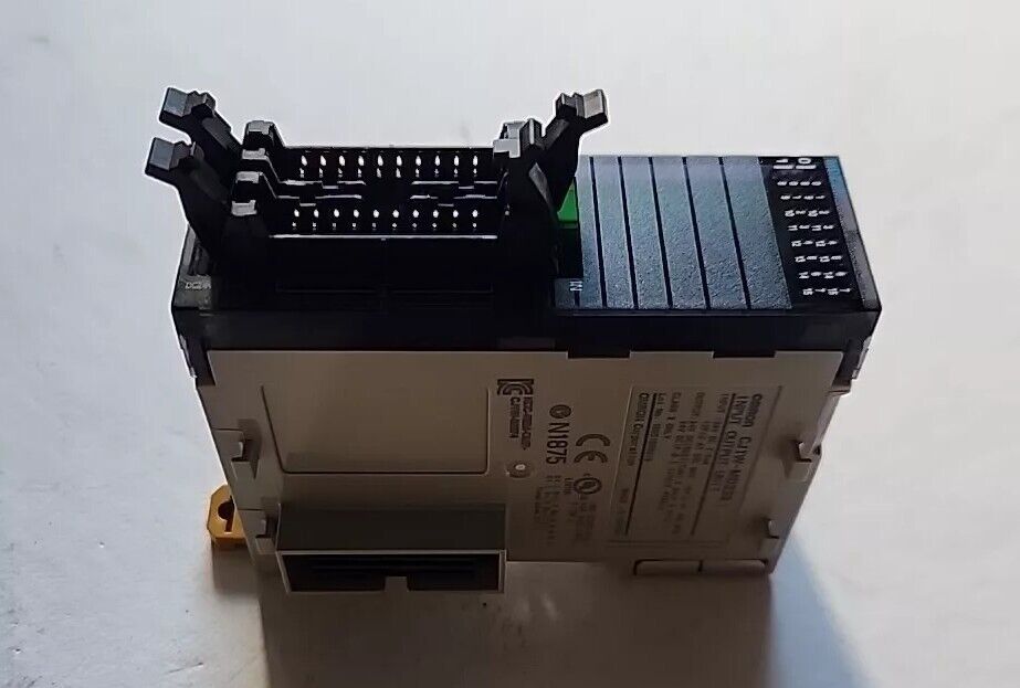 OMRON CJ1W-MD233 INPUT OUTPUT UNIT with Warranty & Free Shipping