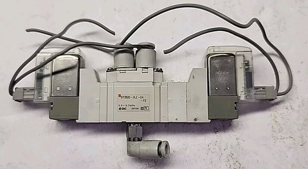 SMC SY3520-3LZ-C4 Solenoid Valve  Free Shipping