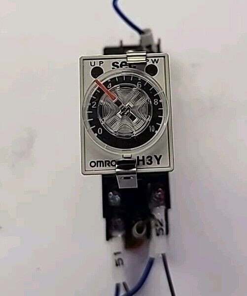 Omron H3Y-2 Timer 24V with Base 19X6YT Free Shipping