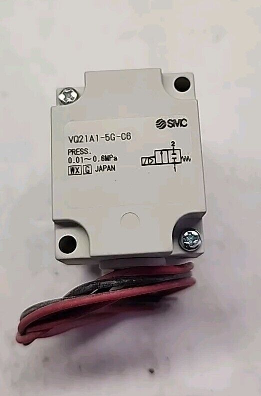 SMC VQ21A1-5G-C6 Solenoid Valve NEW Free Shipping