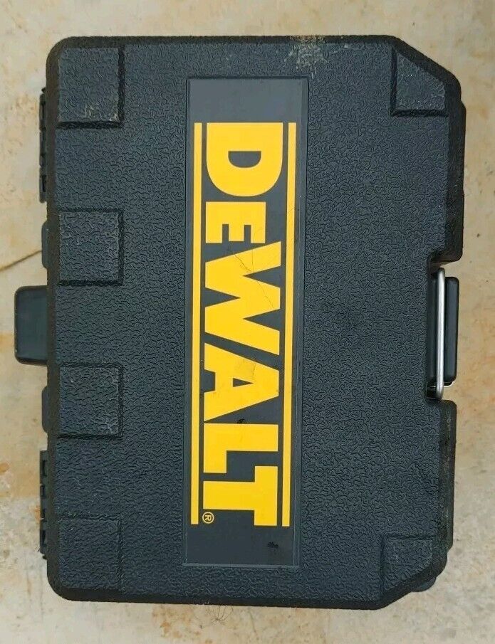 DEWALT DW08802  Cross Line Laser Level W/Batteries and Case - Free Shipping