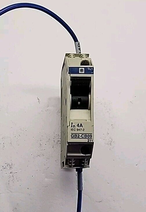 GB2CB09 Schneider Electric 1P thermal magnetic breaker - Warranty & Free Ship