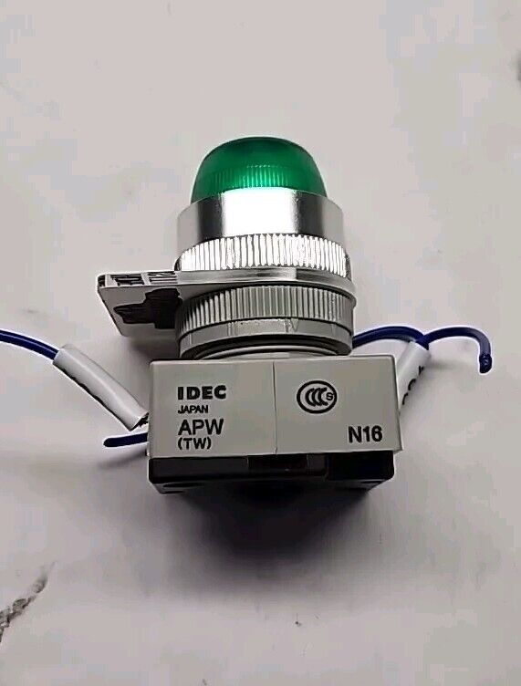 IDEC APW (TW) N16 Green Industrial Status Indicator Light - Free Shipping