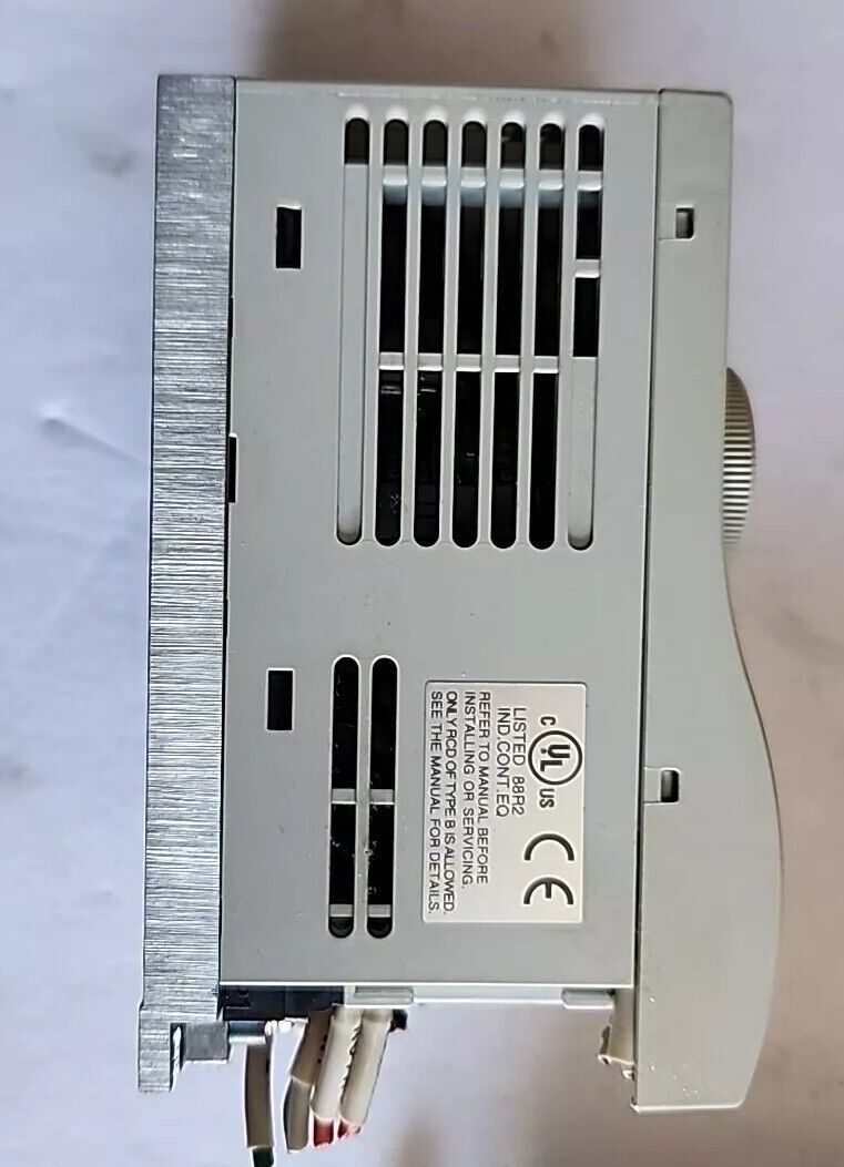 MITSUBISHI FREQROL-S500 FR-S520SE-0.2K INVERTER UNIT 0.2KW 200V with Warranty