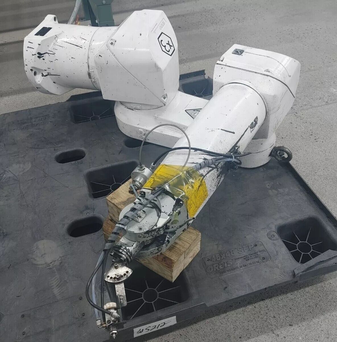 Stäubli RX90B robot arm without controller - With Warranty