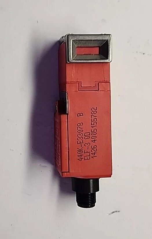 ALLEN BRADLEY IEC 60947-5-1 GUARDMASTER SAFETY SWITCH with Warranty & Free Ship