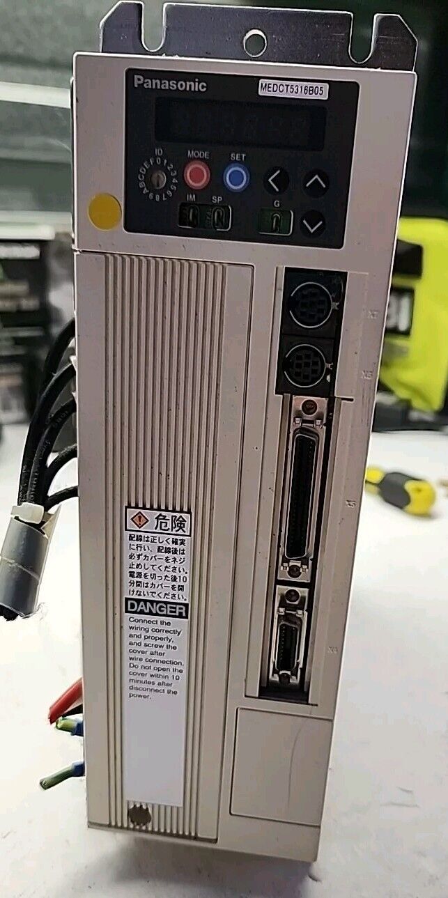 Panasonic MEDCT5316B05 AC Servo Drive Controller 200-230V 117V - FUS Shipping