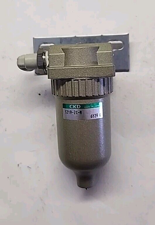 CKD 1219-2c-M, 6Y29 G Pneumatic Inline Filter - Free Shipping