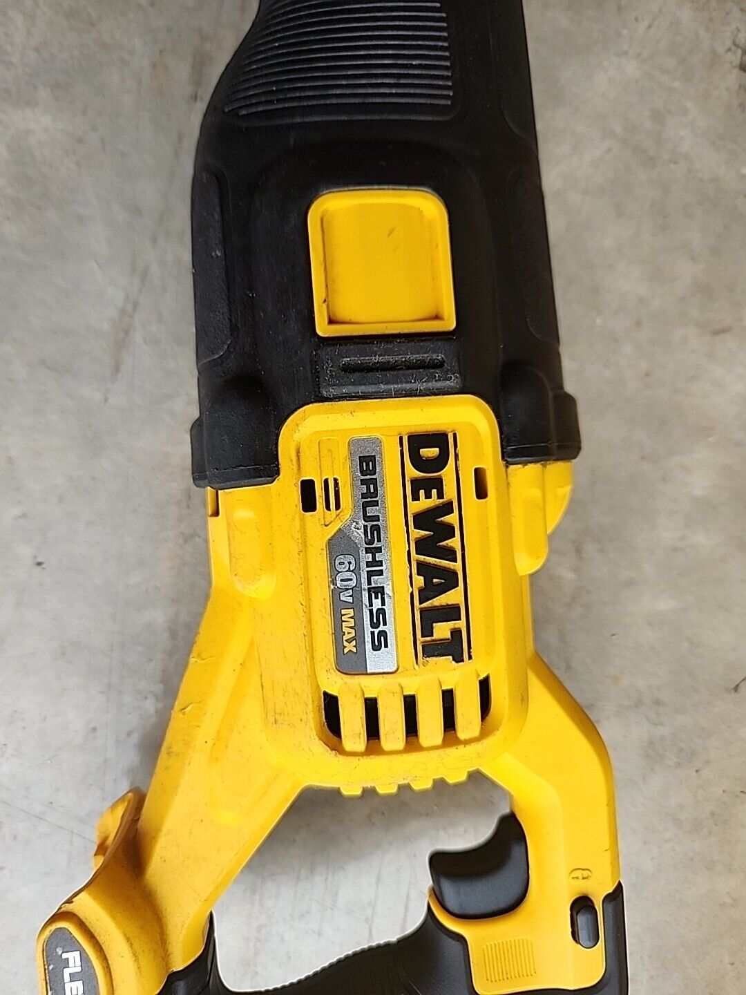 DeWalt 60v FLEXVOLT Brushless Reciprocating Saw DCS389 Tool Only with Warranty