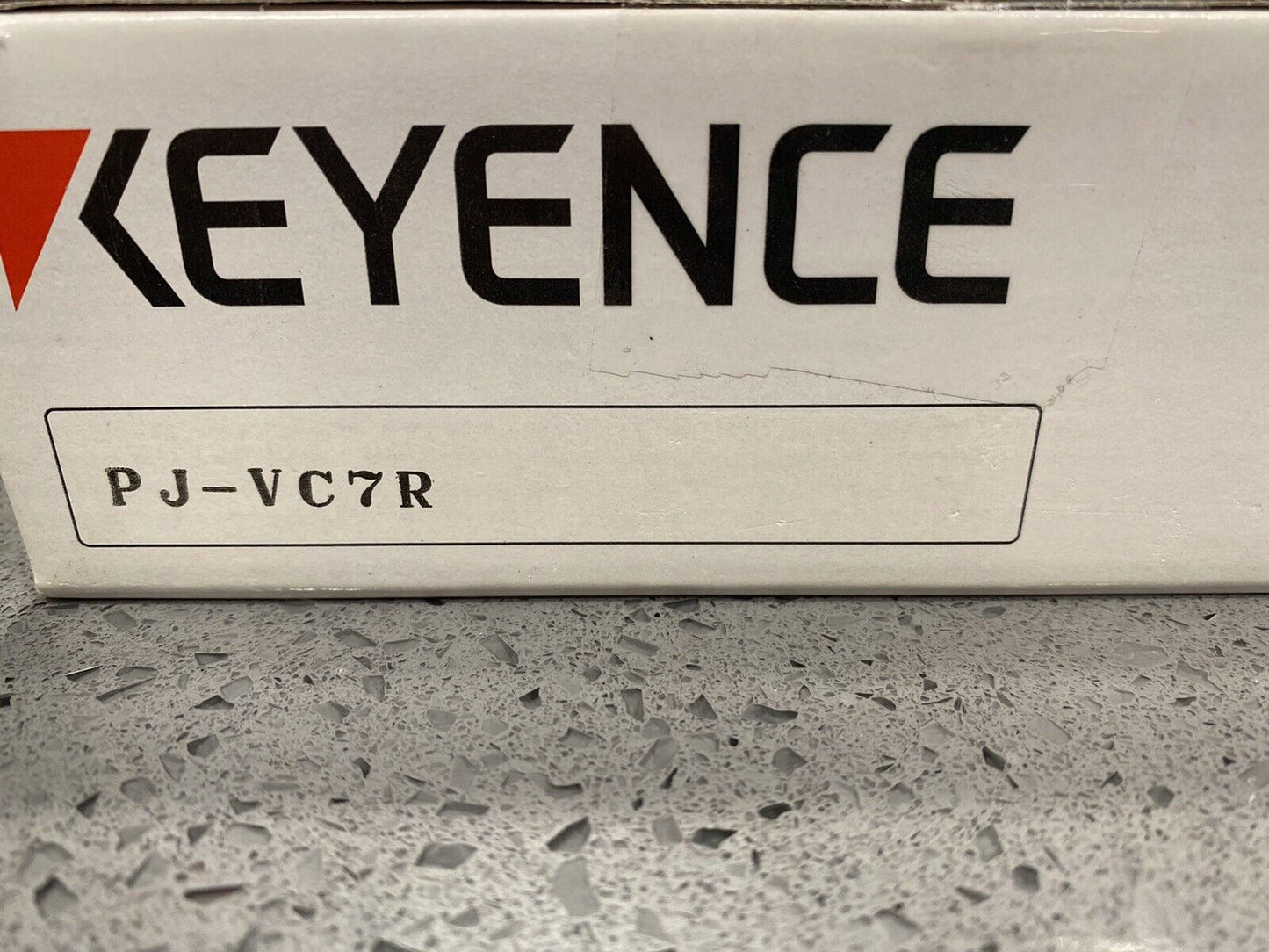 New KEYENCE PJ-VC7R NSMP w/ warranty