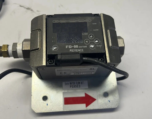 Used KEYENCE FD-M Series Electromagnetic Flow Sensor FD-M5AY with warranty