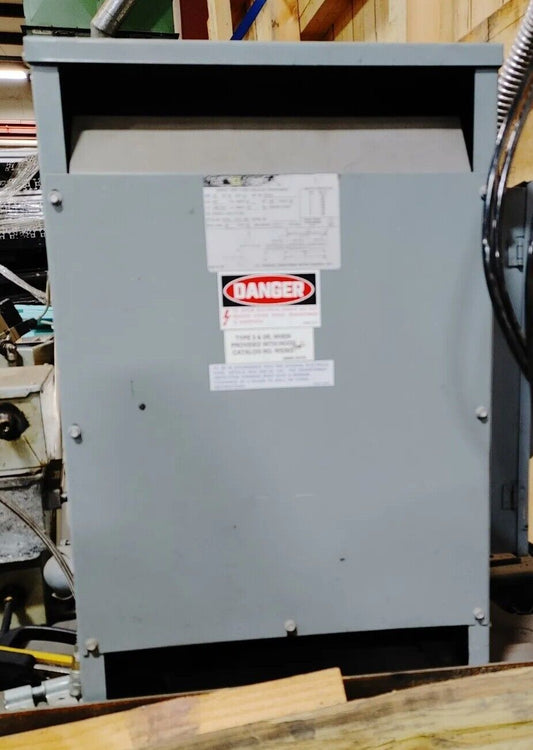 Square D 45T3H 45 KVA H.V. 480 208Y/120 3 Phase & Switch Interrupter w/WARRANTY