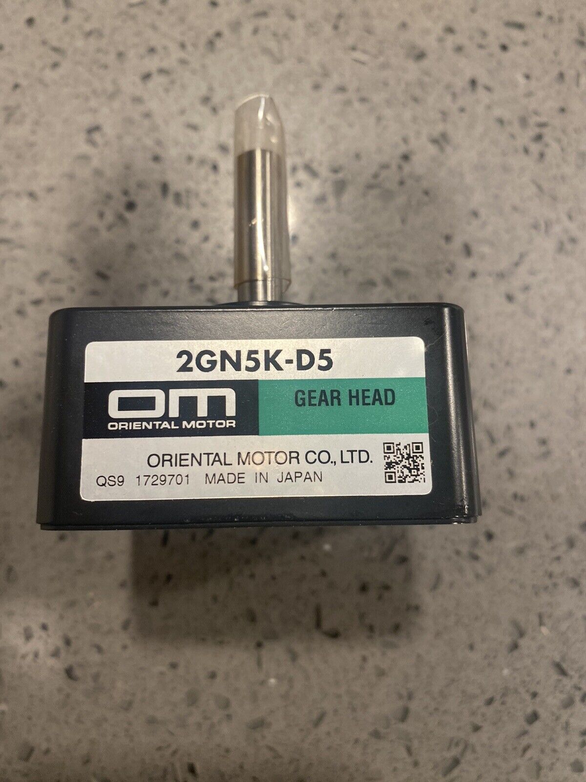 New ORIENTAL MOTOR 2GN5K-D5 w/ warranty