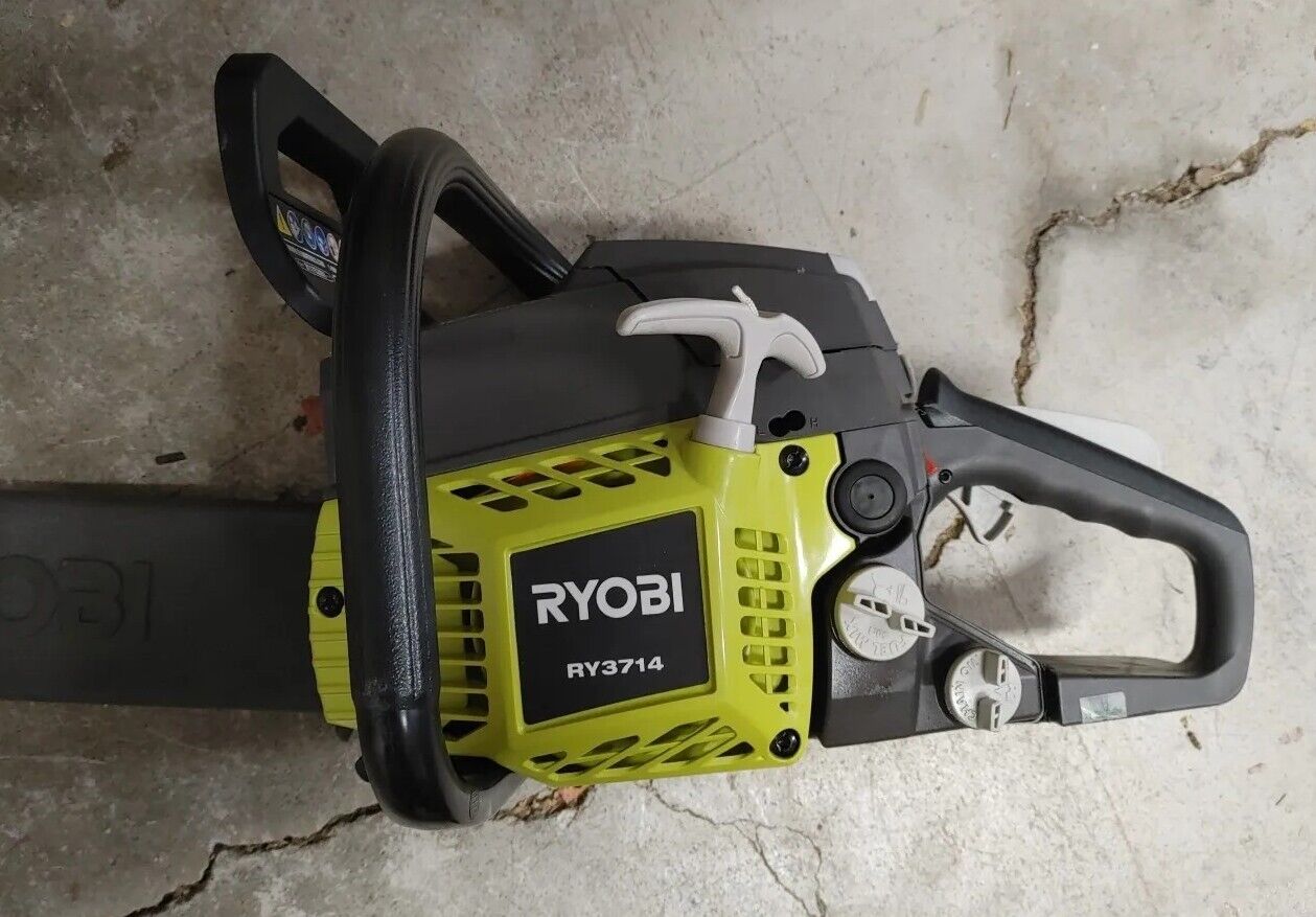 Ryobi RY3714 2 Cycle 14" 37cc Gas Powered Chainsaw with Warranty Free shipping