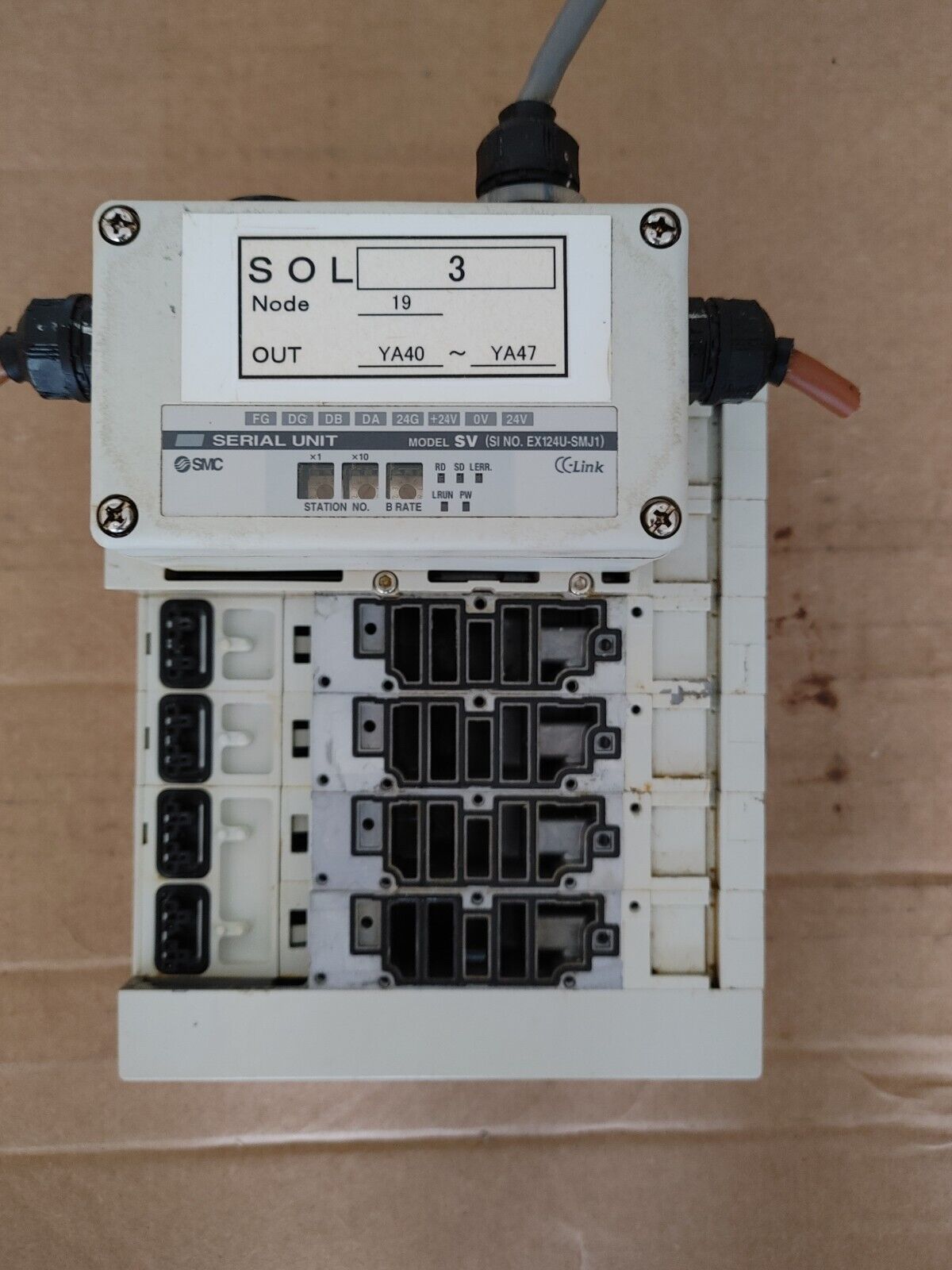 SMC EX124U-SMJ1 CC Link Serial Unit & Manifold assembly w/warranty