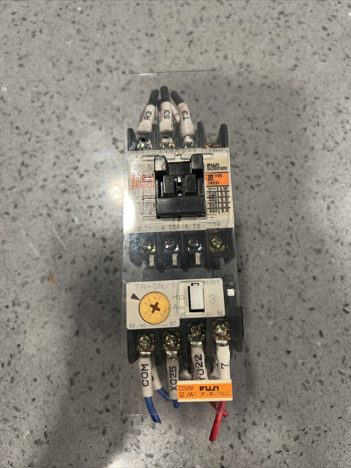 Used Fuji Electric Magnetic Contactor SC-0(SC13AA) With TR-ON/3 Overload Relay