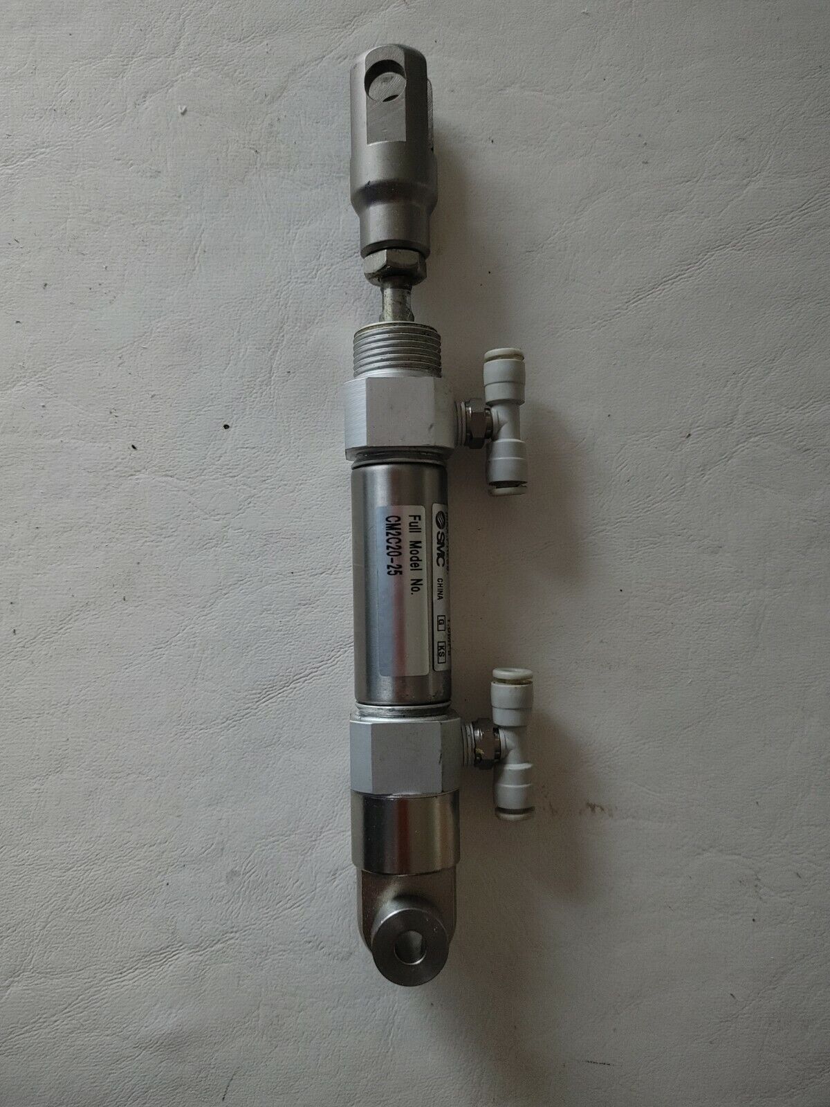 SMC CM2B20-25 AIR CYLINDER with warranty