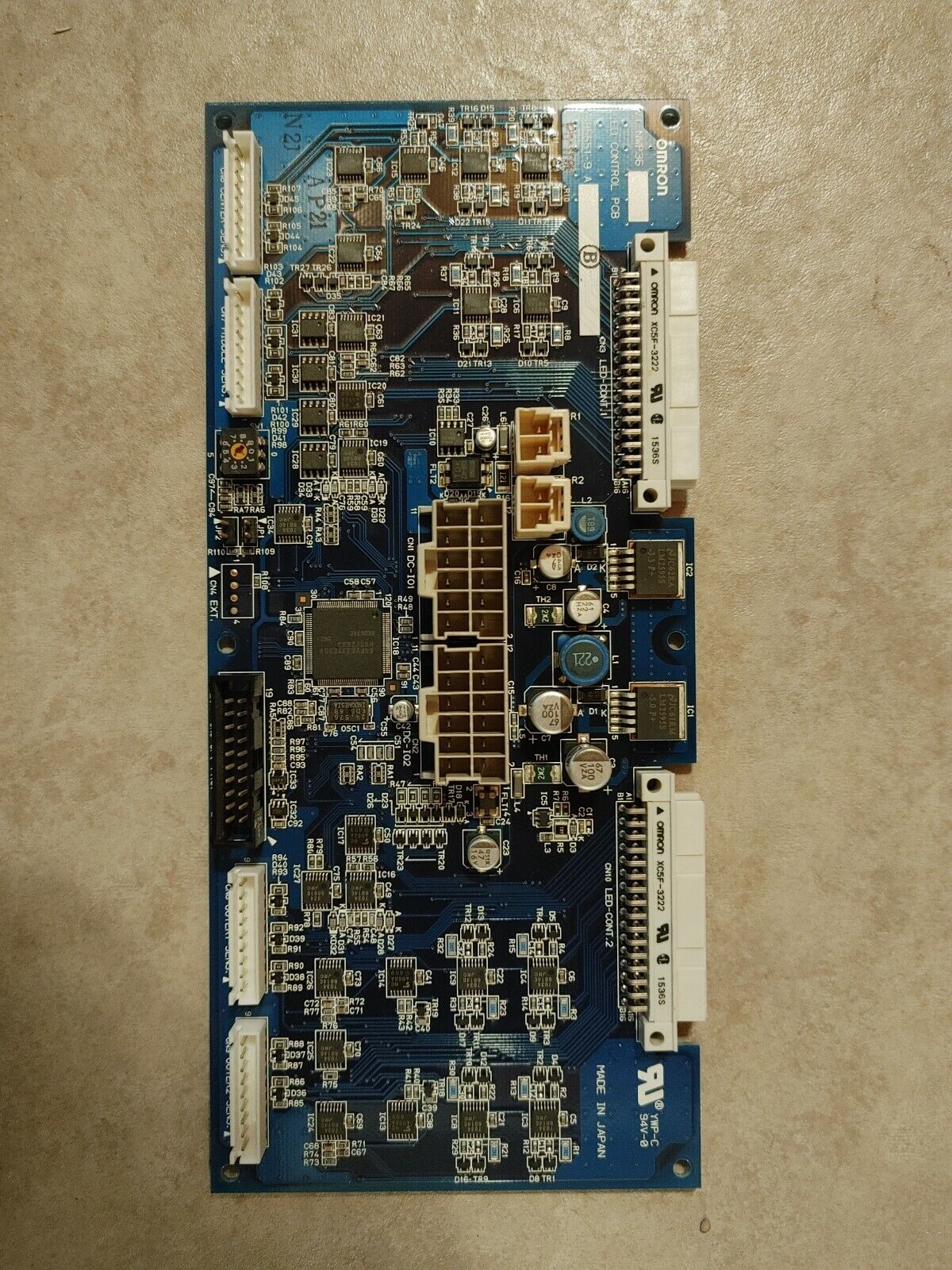 OMRON VT-NWP36 LED Control Board