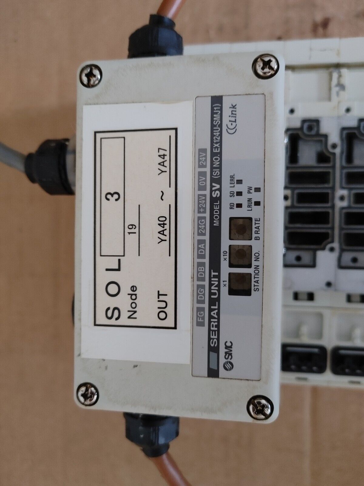 SMC EX124U-SMJ1 CC Link Serial Unit & Manifold assembly w/warranty