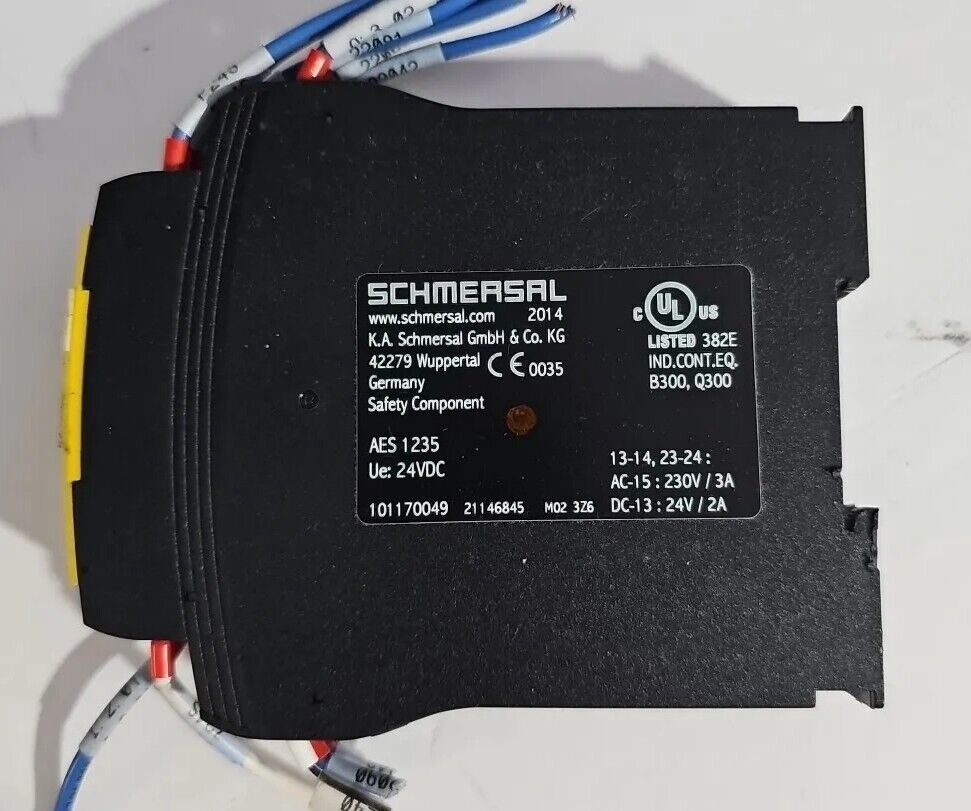 SCHMERSAL AES 1235 24V SAFETY RELAY ISD with Warranty & Free Shipping