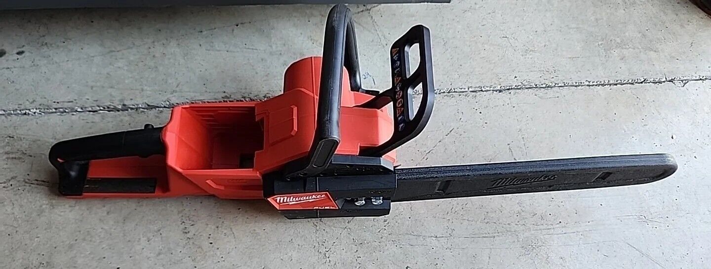 Milwaukee 2727-20 M18 FUEL 16" Chainsaw - Red with Warranty & Free Shipping