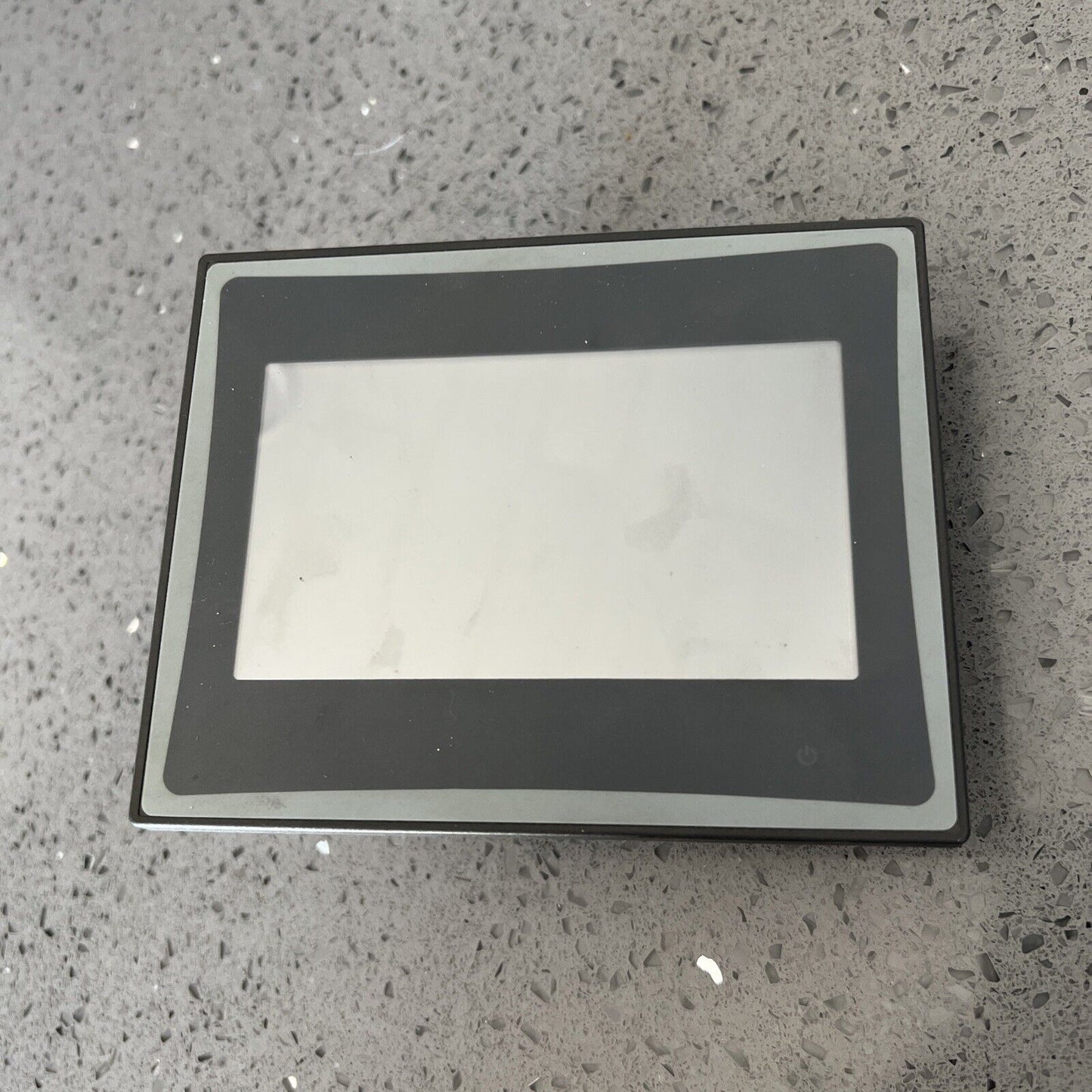 Eaton Color 4 Inch TFT Monitor - HMIVU04CUNBE w/Warranty