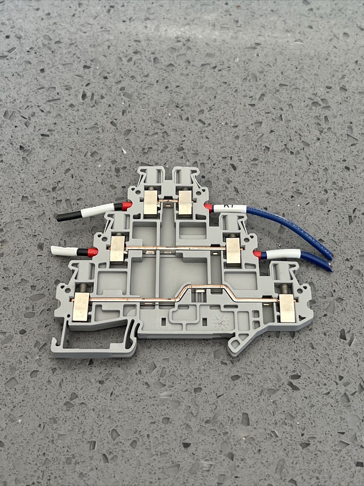 Phoenix Contact UT 2,5-3L Multi-level terminal blocks w/ warranty