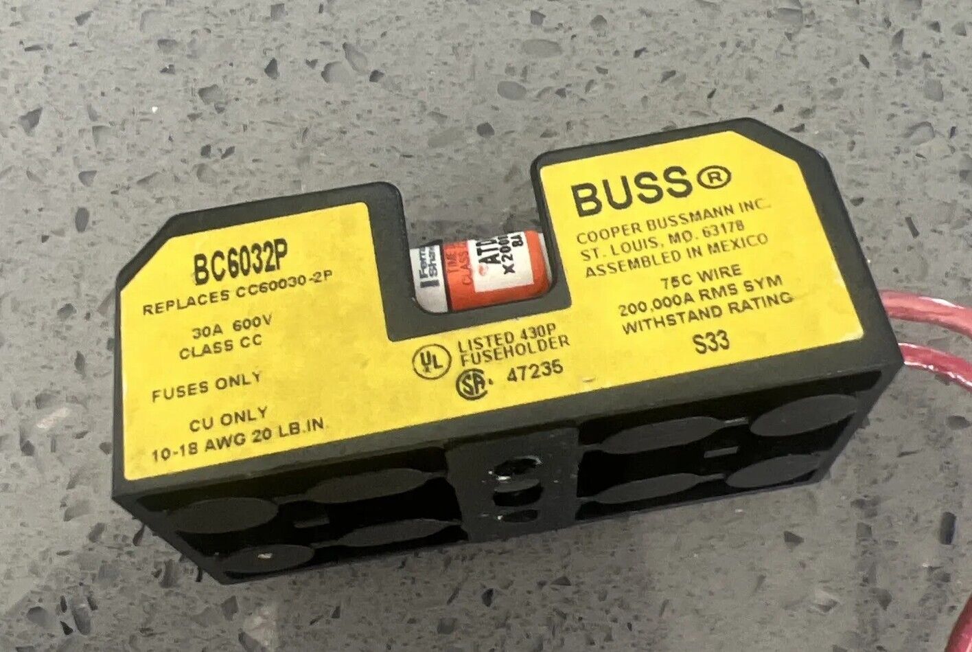 Used Cooper Bussmann BUSS BC6032P 2-Pole CC Fuse Block Holder 30A 600V 2P