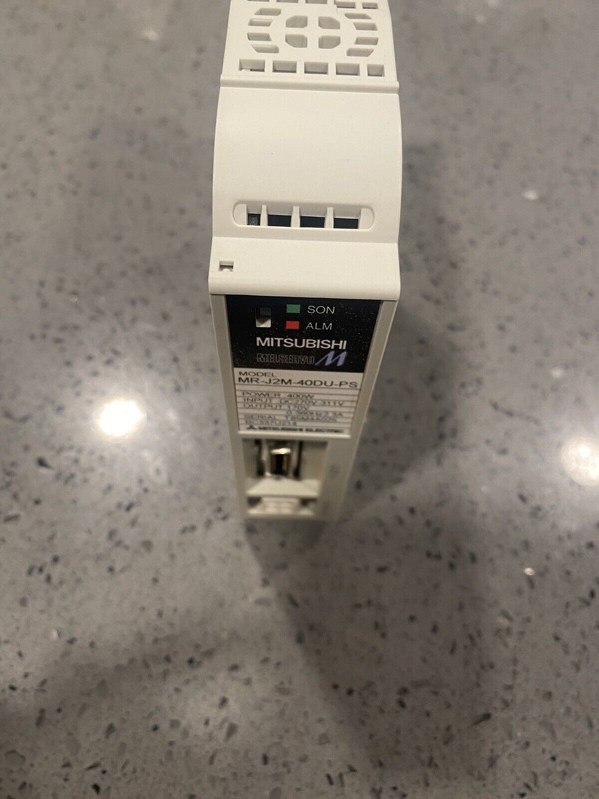 ＼新品／MITSUBISHI/三菱 MR-J2M-40DU サーボアンプ「６ヶ月保証付き」 修理交換用 ） 適用する MITSUBISHI⁄三菱 MR-J2M-40DU サーボアンプ