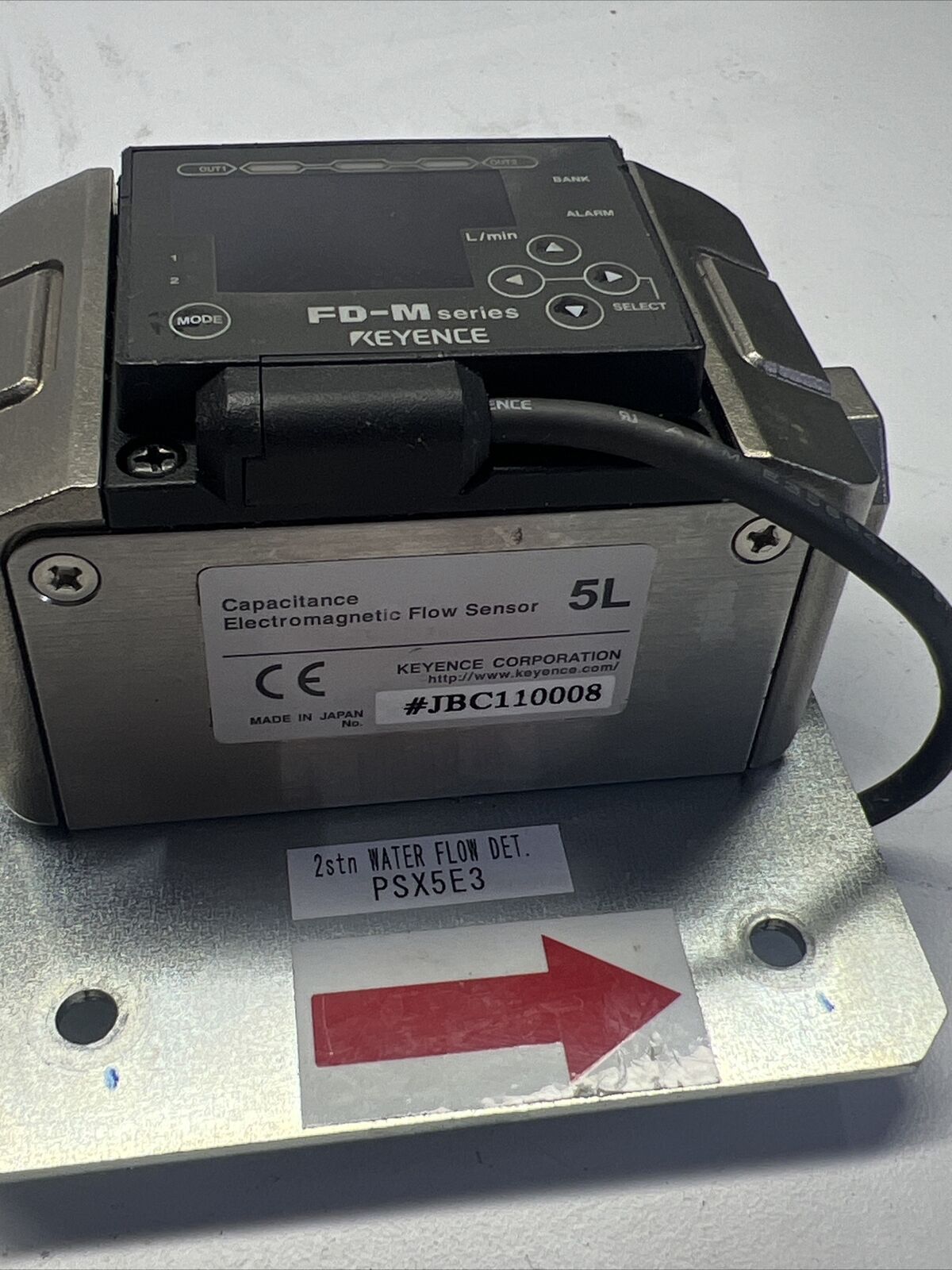 Used KEYENCE FD-M Series Electromagnetic Flow Sensor FD-M5AY with warranty